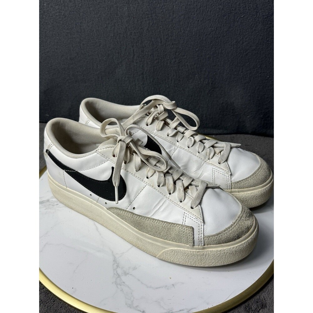 Nike Blazer Low 77 Jumbo Shoes Womens Size 9.5 White Black Sneakers Retro Kicks